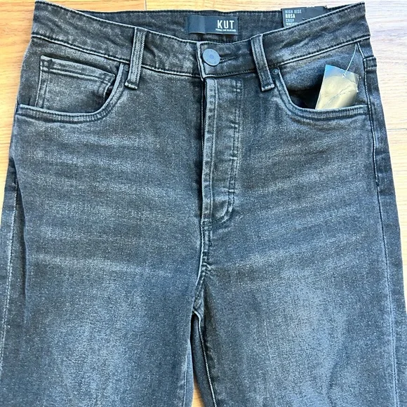 SOLD - Picture 3 of 5